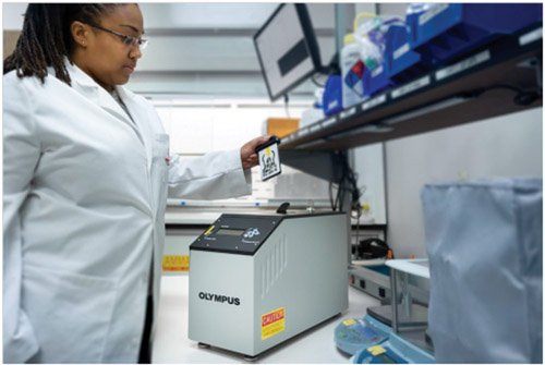 1577692523389239.jpg 数据传输更便捷,使工作人员可以轻松对不同数据进行对比和分析.jpg