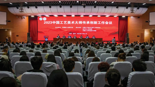 1698939790427203.jpg 640.jpg