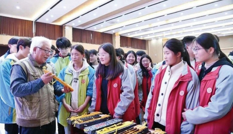 1763691673942592.jpg 截图20251121101317.jpg